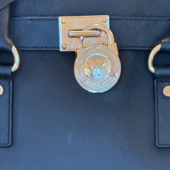 Michael Kors Hamilton Satchel - Picture 2 of 11